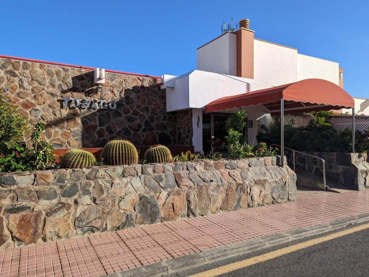 Beachfront Studio Apartment Puerto Rico プエルトリコ エクステリア 写真